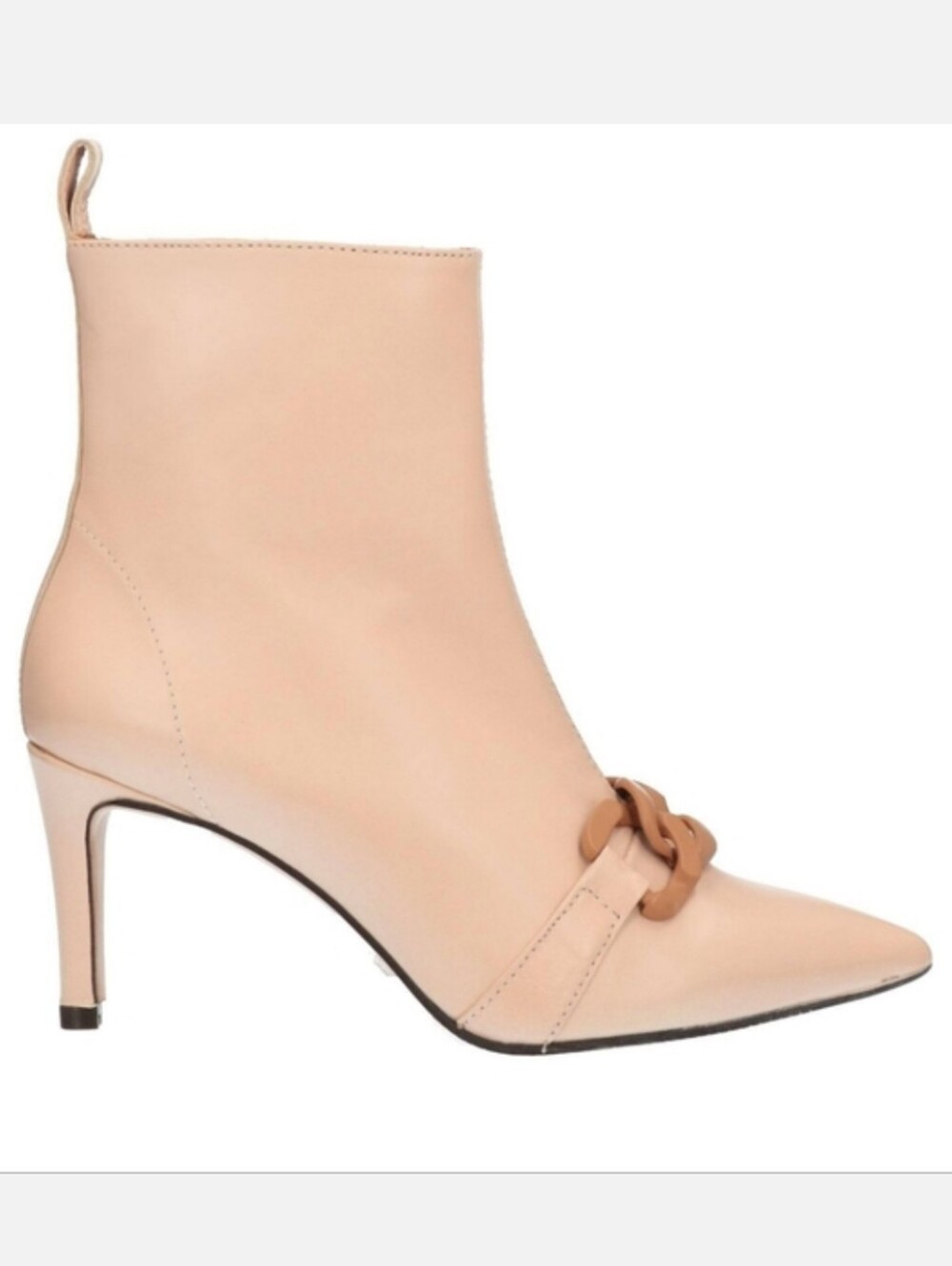 Marian Boots